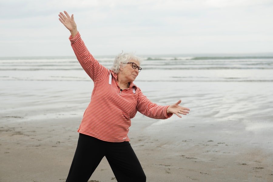 Photo senior workout routines